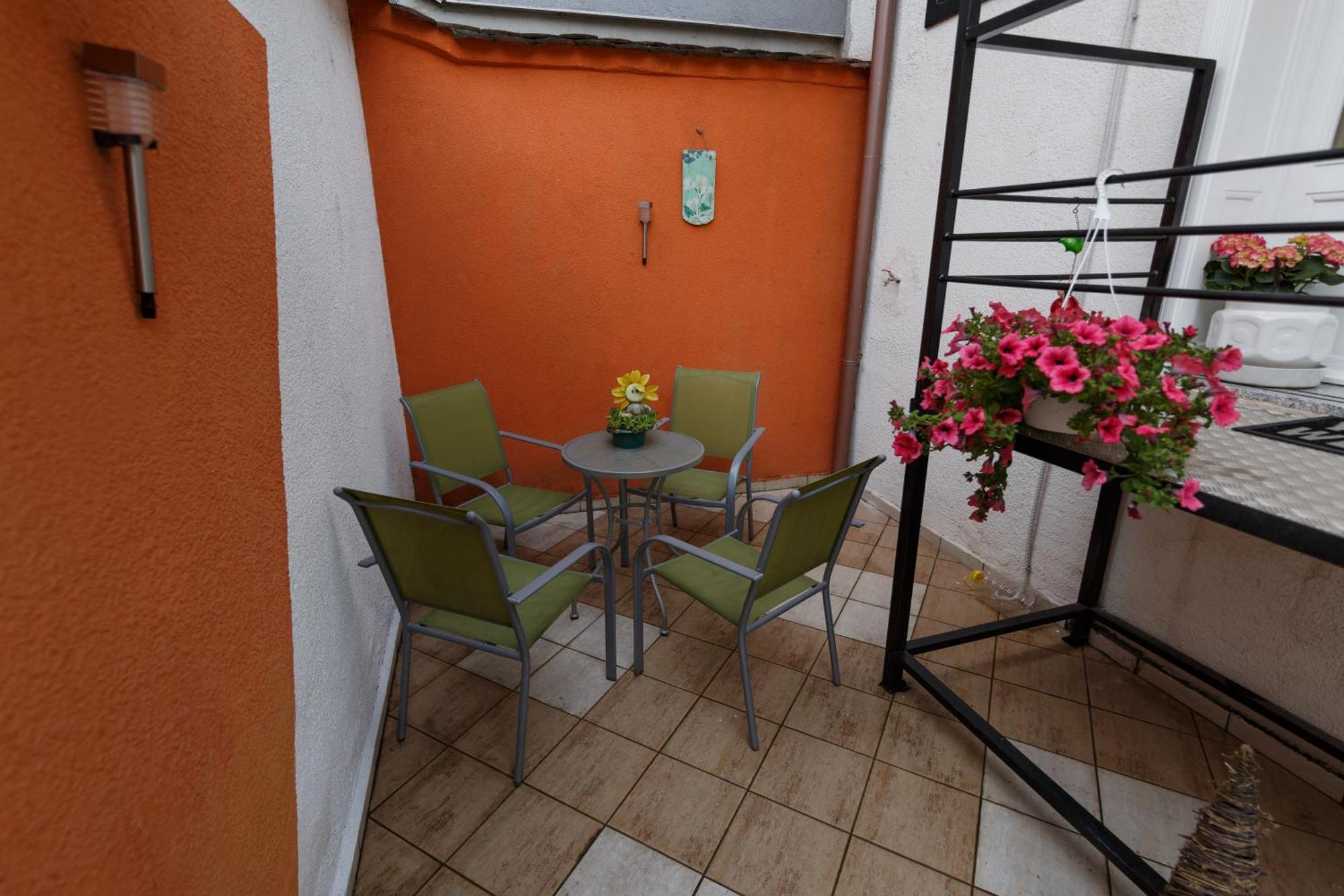 Apartman Royal 슬라본스키브로드 외부 사진